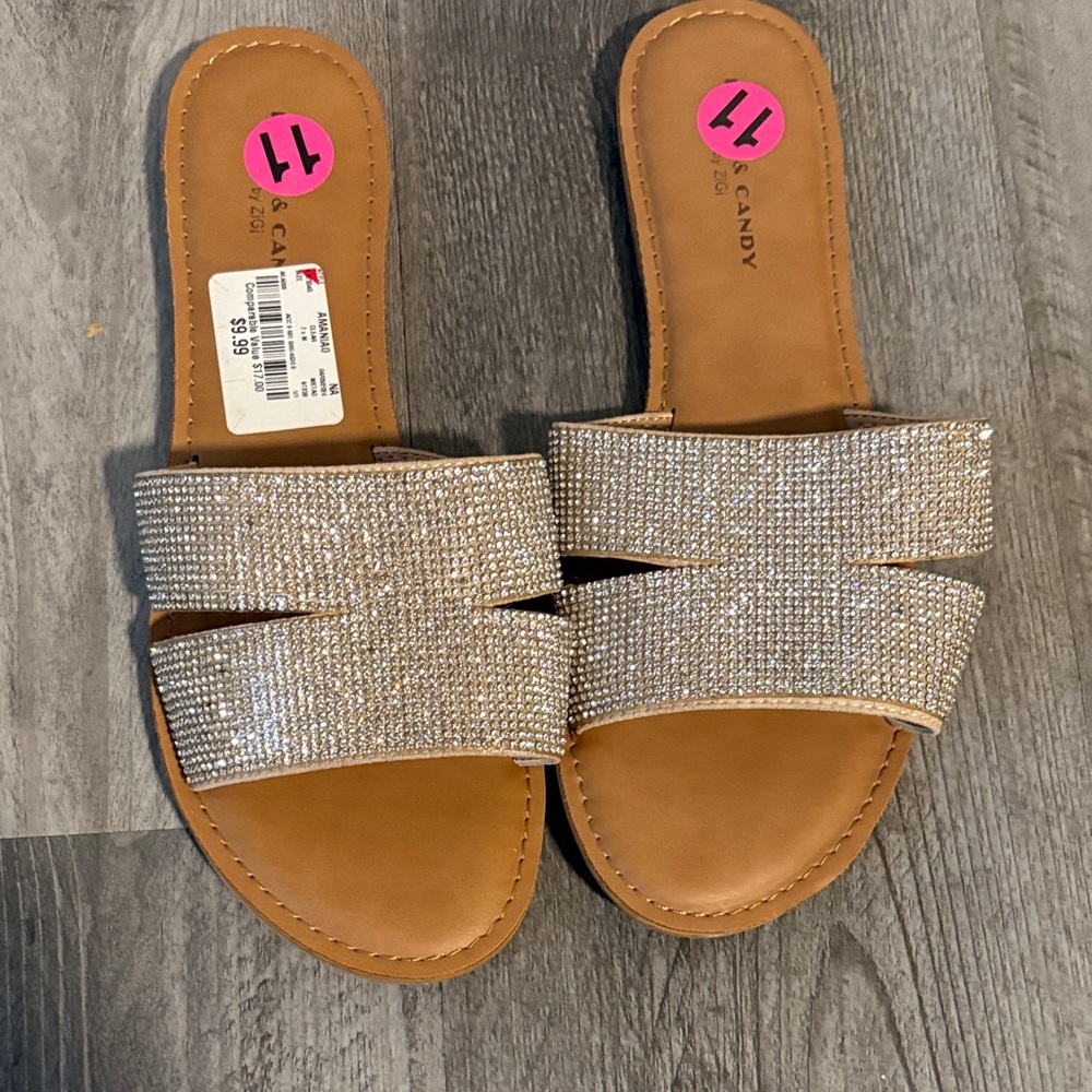 Rock & Candy Glittering Tan Sandals